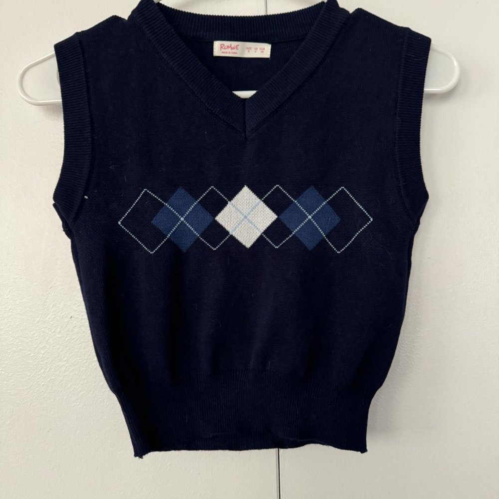 REDUCED! Romwe Geometric Pattern Sweater Vest